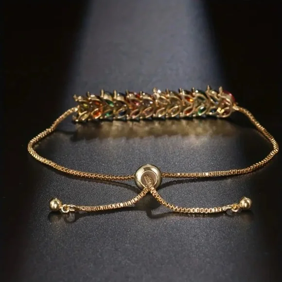 Golden Zirconium Leaves 🍃 Shape Adjustable Elegance Vintage Bracelet 💕 - Picture 4 of 6
